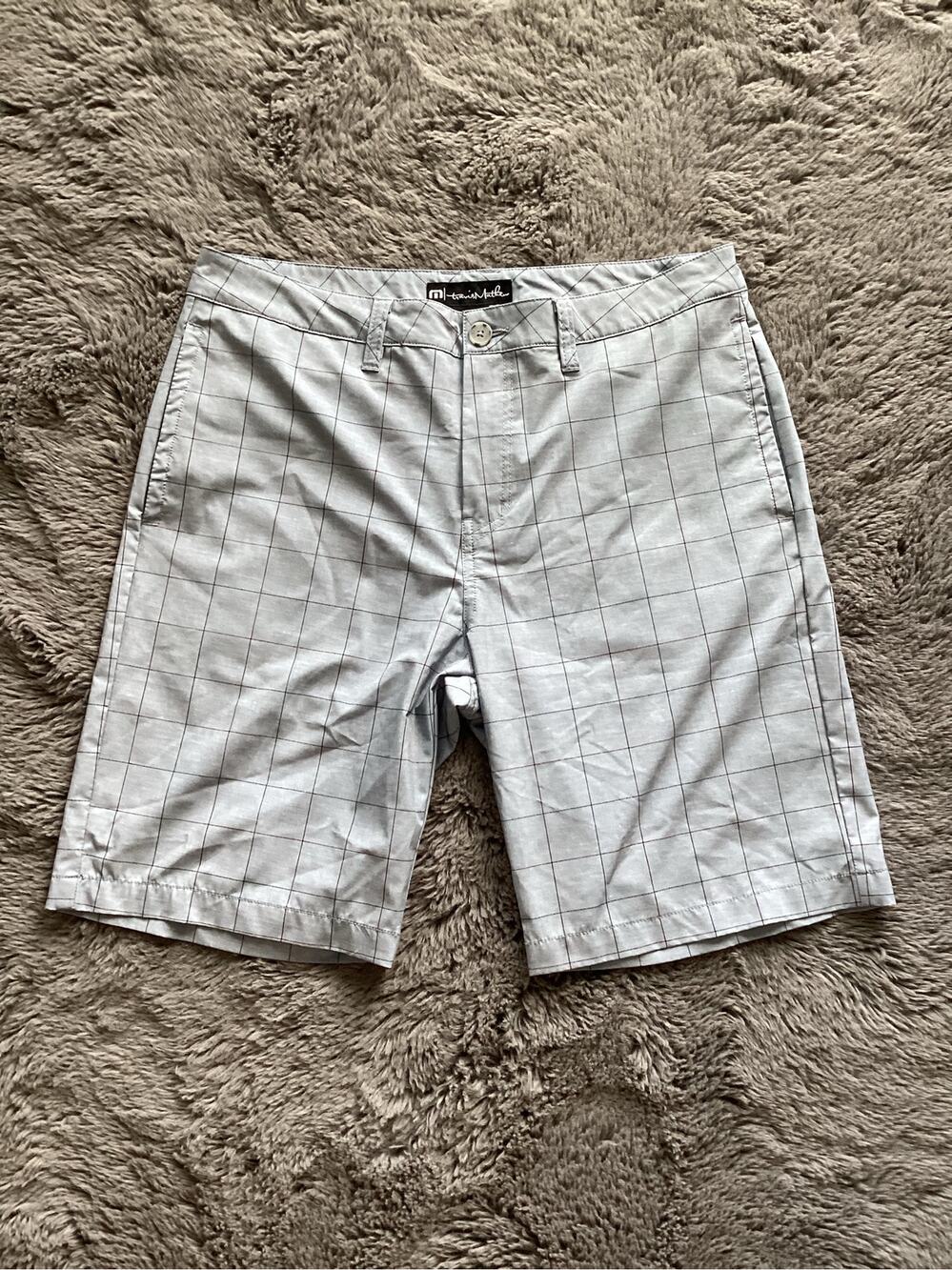 Travis Mathew Men's Plaid Golf Chino Shorts Flat Front Performance Gray Size 34